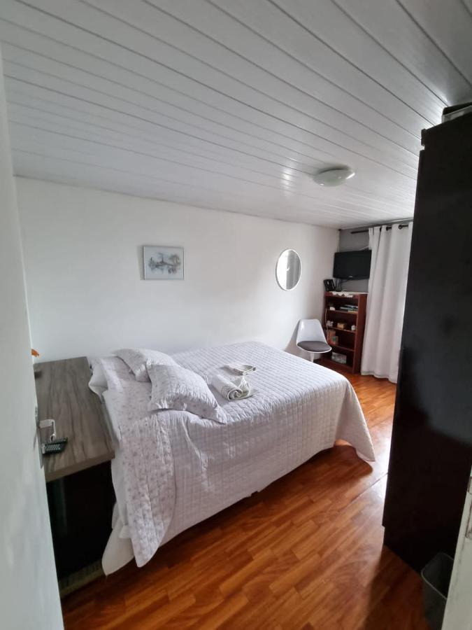 Casa Klos - Quartos Amplos Curitiba Cameră foto